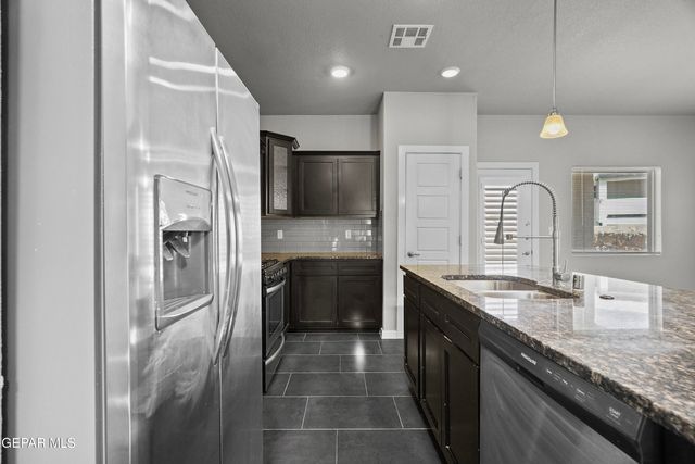 937 PENRITH Street, El Paso, TX 79928