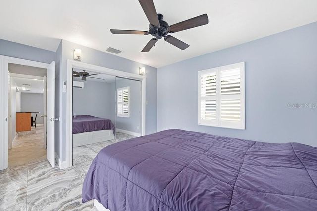6901 17TH LANE N, St Petersburg, FL 33702