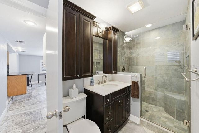6901 17TH LANE N, St Petersburg, FL 33702