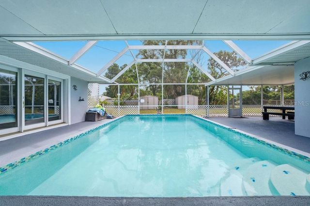 6901 17TH LANE N, St Petersburg, FL 33702