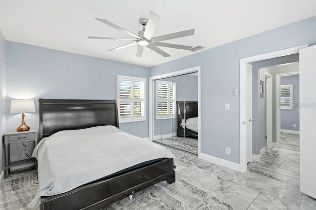 6901 17TH LANE N, St Petersburg, FL 33702