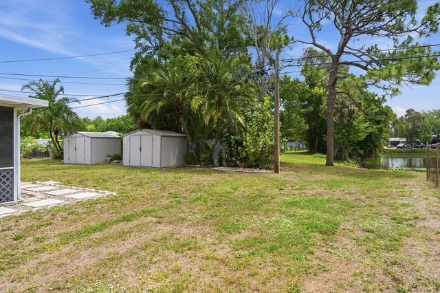 6901 17TH LANE N, St Petersburg, FL 33702