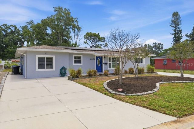 6901 17TH LANE N, St Petersburg, FL 33702