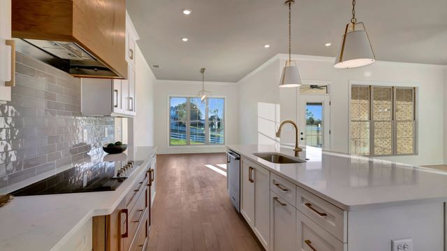 110 Cascade Dr, Winchester, TN 37398