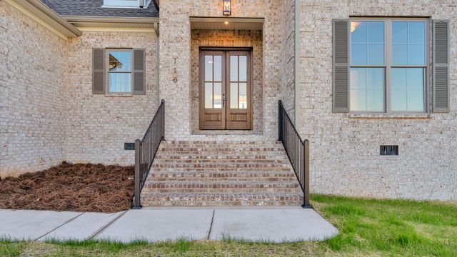 110 Cascade Dr, Winchester, TN 37398