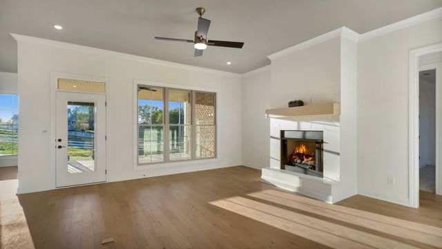 110 Cascade Dr, Winchester, TN 37398