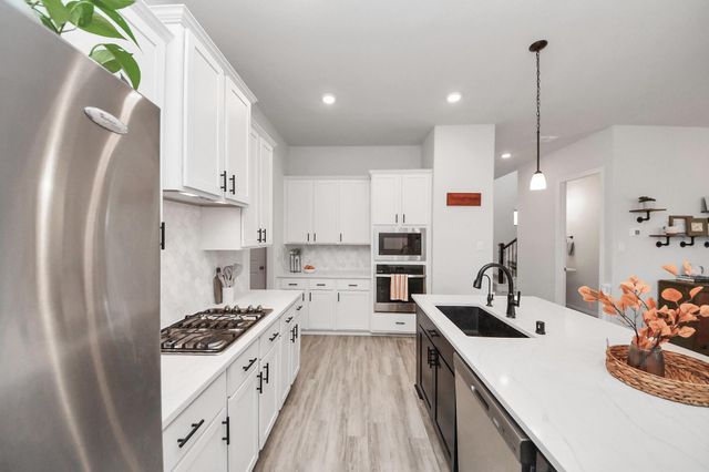 21323 Oakley Claremont Court, Magnolia, TX 77355