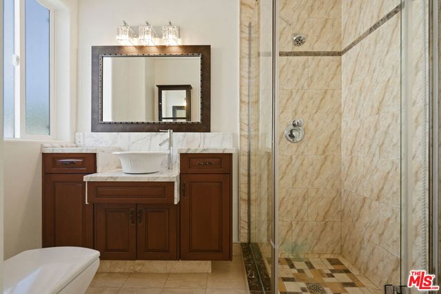 1510 Cardiff Avenue, Los Angeles, CA 90035