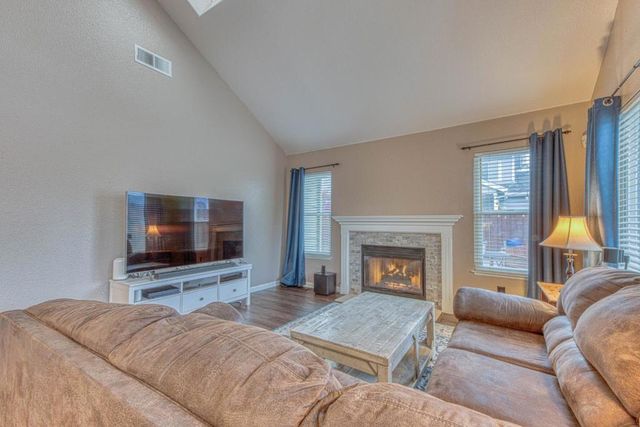 1123 Cabot Way, Salinas, CA 93906
