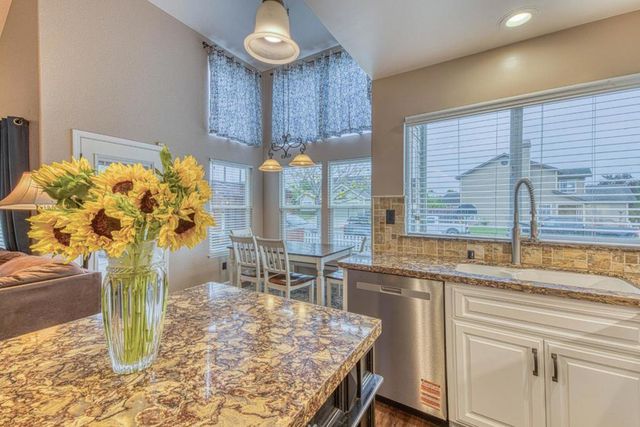 1123 Cabot Way, Salinas, CA 93906
