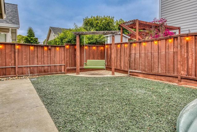 1123 Cabot Way, Salinas, CA 93906