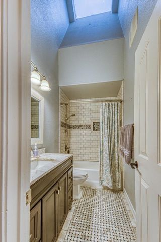 1123 Cabot Way, Salinas, CA 93906