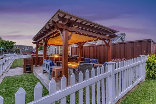 1123 Cabot Way, Salinas, CA 93906