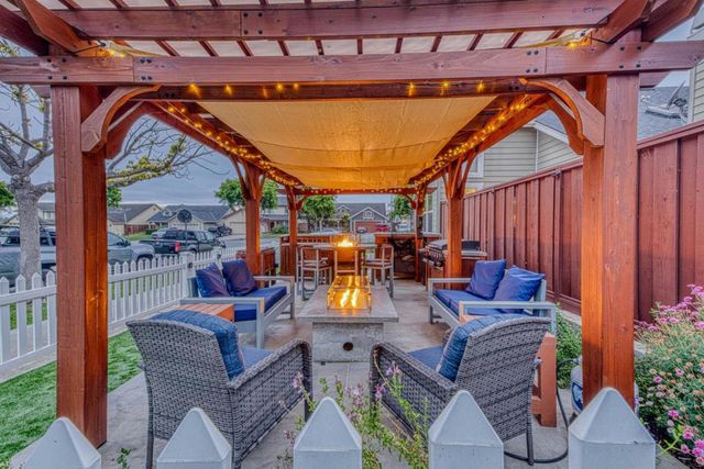 1123 Cabot Way, Salinas, CA 93906