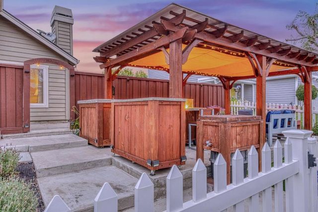 1123 Cabot Way, Salinas, CA 93906