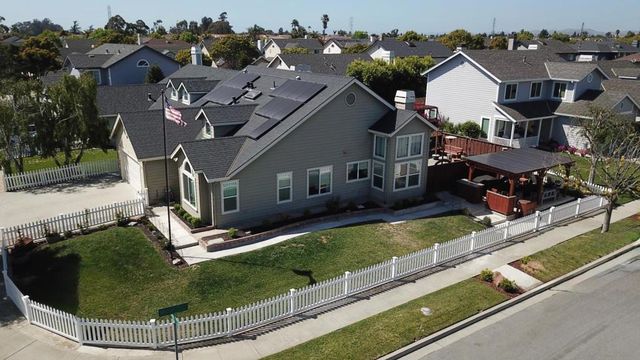 1123 Cabot Way, Salinas, CA 93906