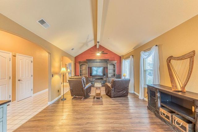 1123 Cabot Way, Salinas, CA 93906