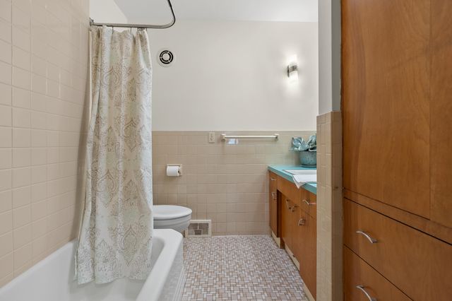 527 Parkdale Boulevard, Parchment City, MI 49004