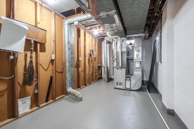 527 Parkdale Boulevard, Parchment City, MI 49004