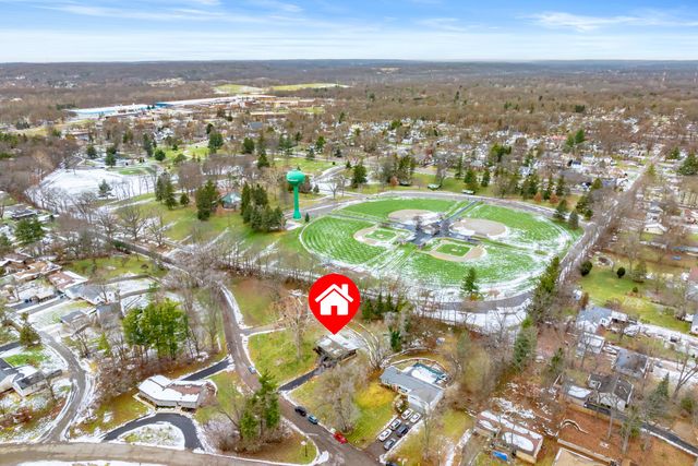 527 Parkdale Boulevard, Parchment City, MI 49004