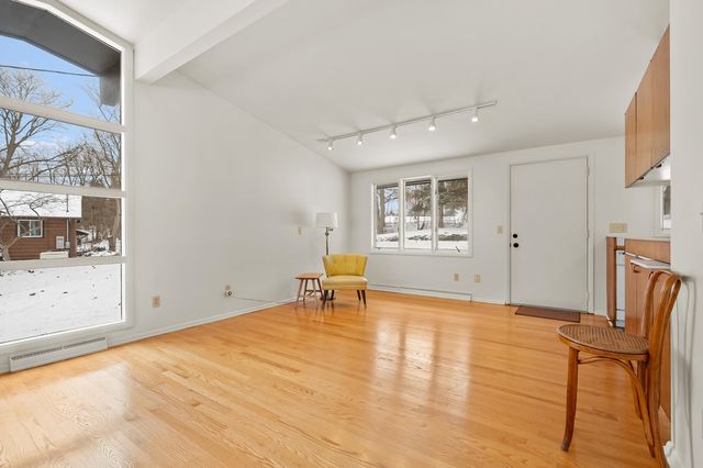 527 Parkdale Boulevard, Parchment City, MI 49004