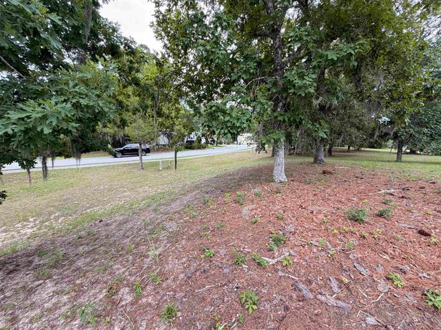 322 Lagrange Rd., Georgetown, SC 29440