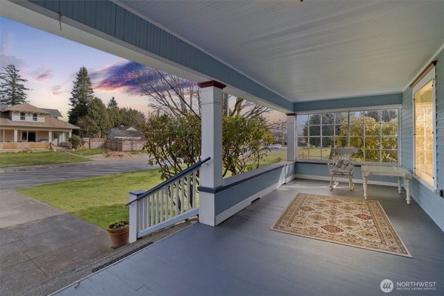 1333 Harrison Avenue, Blaine, WA 98230