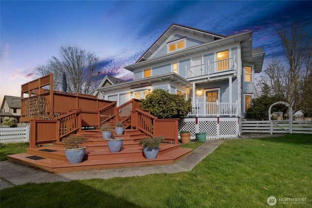 1333 Harrison Avenue, Blaine, WA 98230