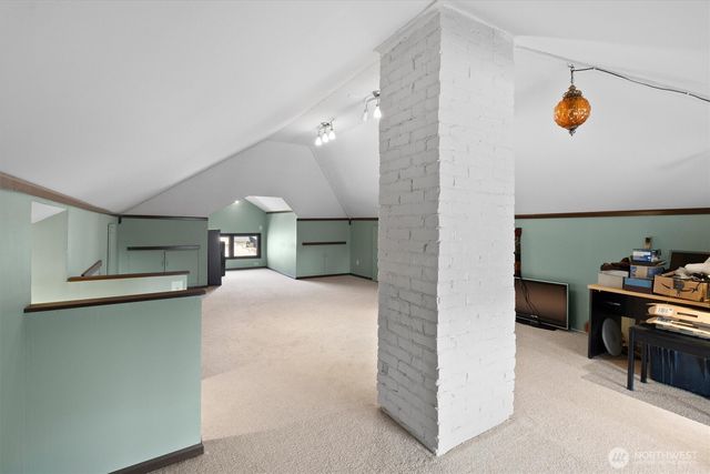 1333 Harrison Avenue, Blaine, WA 98230