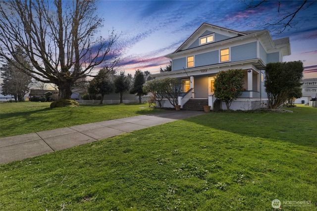 1333 Harrison Avenue, Blaine, WA 98230