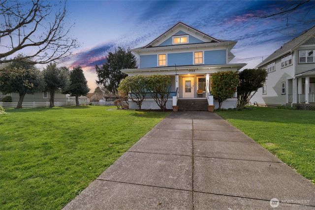 1333 Harrison Avenue, Blaine, WA 98230