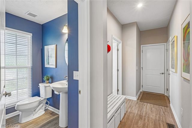 6853 Maplebrooke Trace, Medina, OH 44256
