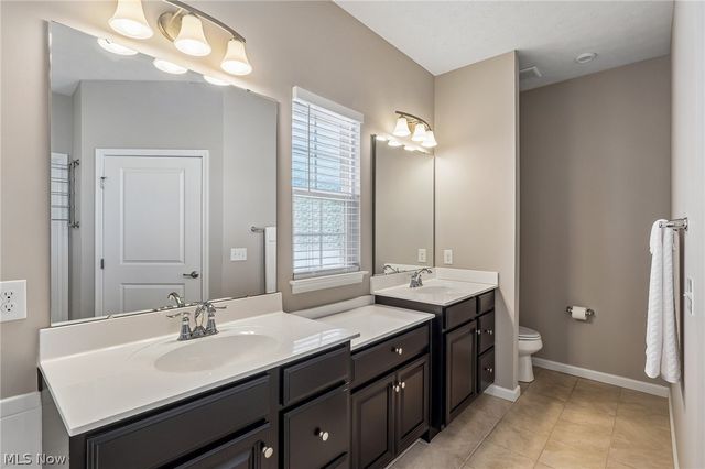 6853 Maplebrooke Trace, Medina, OH 44256