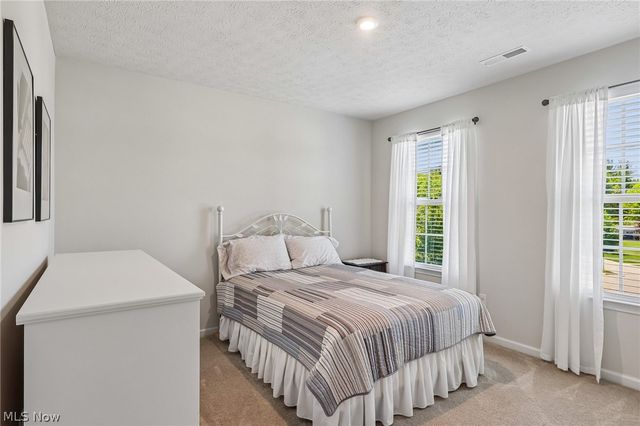 6853 Maplebrooke Trace, Medina, OH 44256