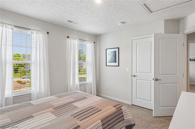 6853 Maplebrooke Trace, Medina, OH 44256