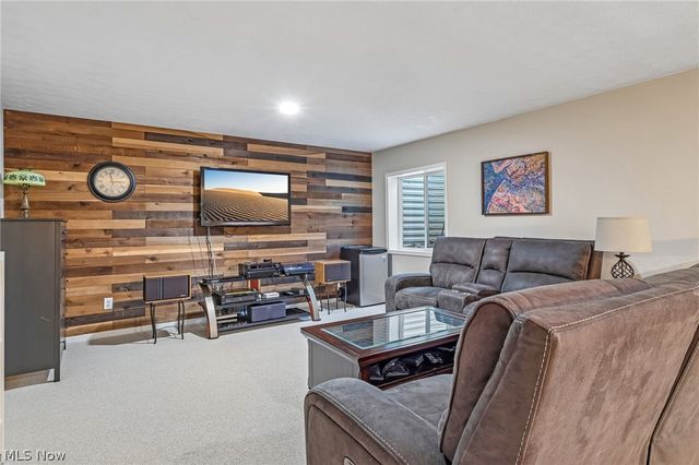 6853 Maplebrooke Trace, Medina, OH 44256