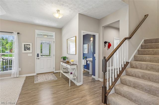 6853 Maplebrooke Trace, Medina, OH 44256