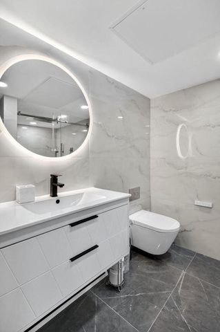 5225 Collins Avenue 1408, Miami Beach, FL 33140