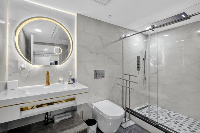 5225 Collins Avenue 1408, Miami Beach, FL 33140