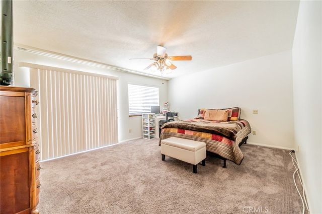 19951 US Highway 18, Apple Valley, CA 92307