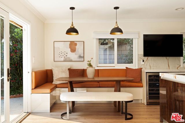 2103 N Hobart Boulevard, Los Angeles, CA 90027