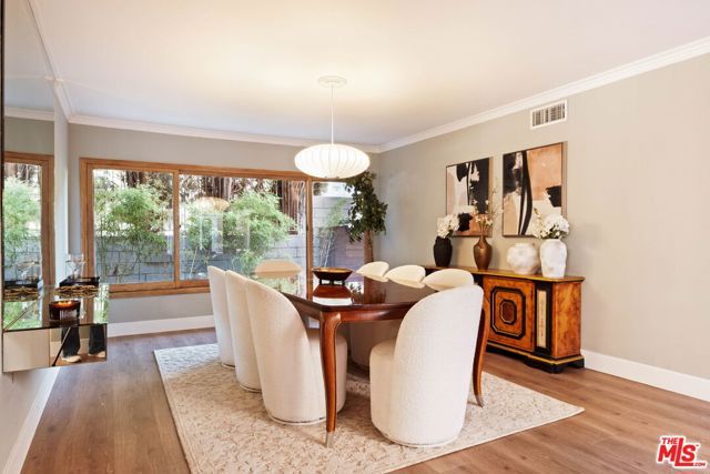 2103 N Hobart Boulevard, Los Angeles, CA 90027