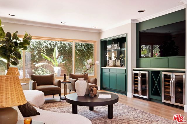 2103 N Hobart Boulevard, Los Angeles, CA 90027