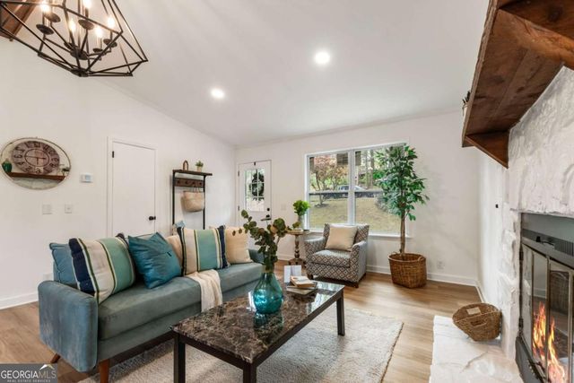 1184 Alemeda Drive, Marietta, GA 30066