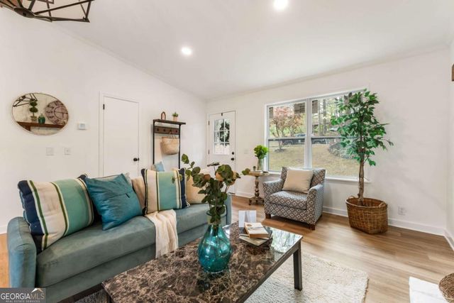 1184 Alemeda Drive, Marietta, GA 30066