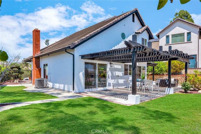 6322 E West View, Orange, CA 92869