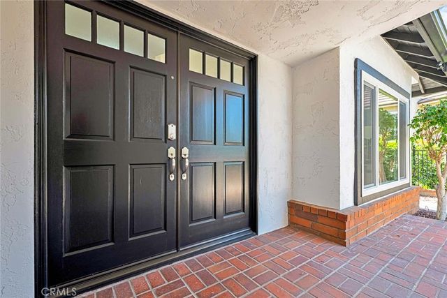 6322 E West View, Orange, CA 92869