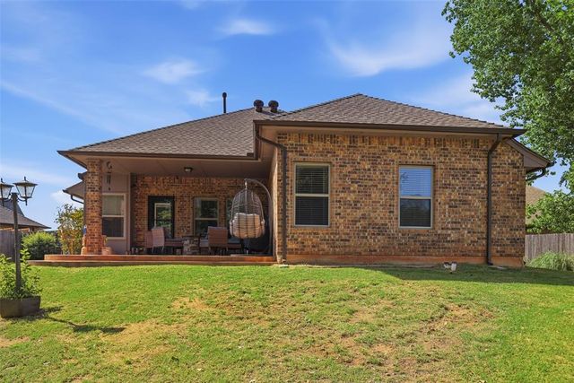 12800 Mackenzie Street, Choctaw, OK 73020