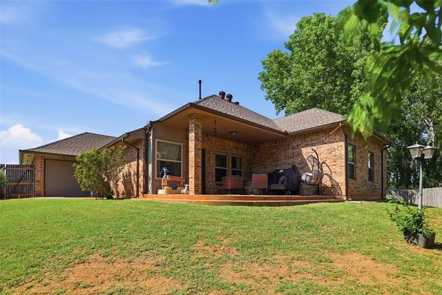 12800 Mackenzie Street, Choctaw, OK 73020