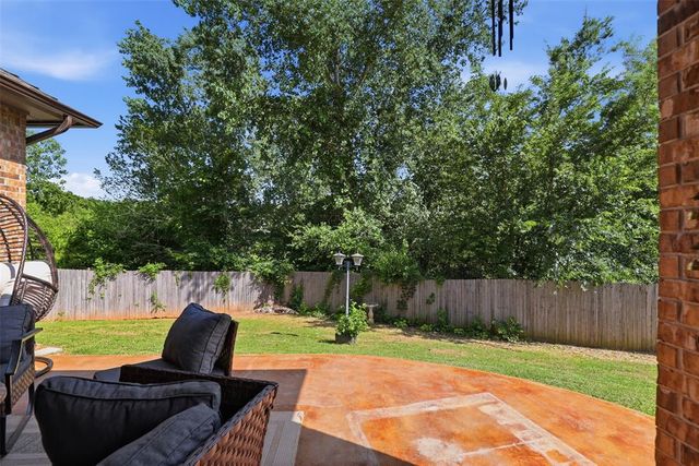 12800 Mackenzie Street, Choctaw, OK 73020